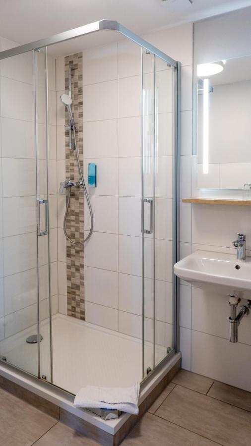 Hotel Am Uenglinger Tor Stendal Esterno foto